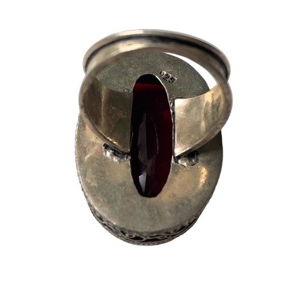 Vintage Sterling Silver Ruby Red Faceted Oval Glass Woman’s Ring Jewelry Garnet - Picture 5 of 8